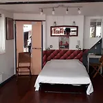 Bed and Breakfast Passion